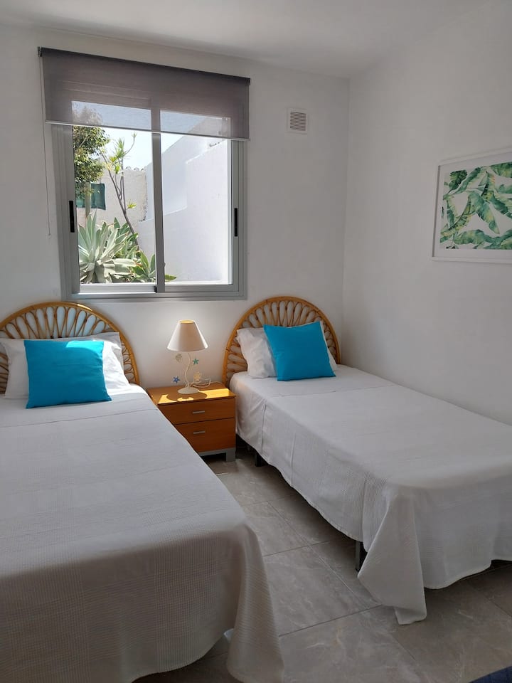 غرفة النوم 2