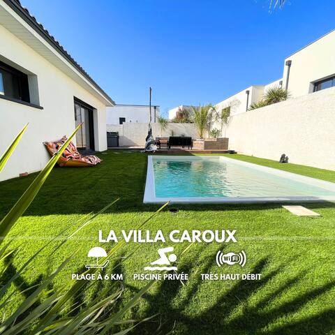 Contemporary villa with pool near the beach