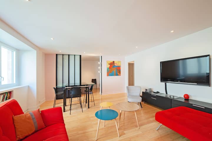 Large Pleasant Studio Alcove In Center, Central - Bastille