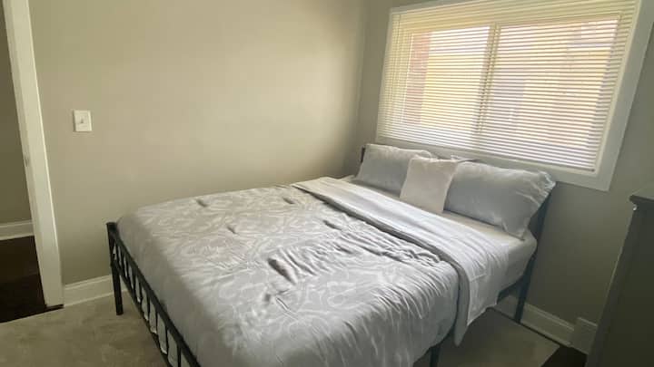 غرفة النوم 2