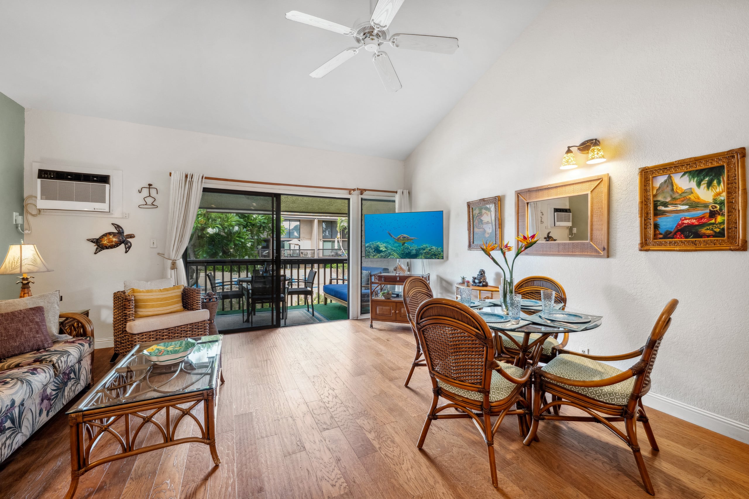 Condo in Kihei · ★4.96 · 2 bedrooms · 4 beds · 1 bath - Image 2