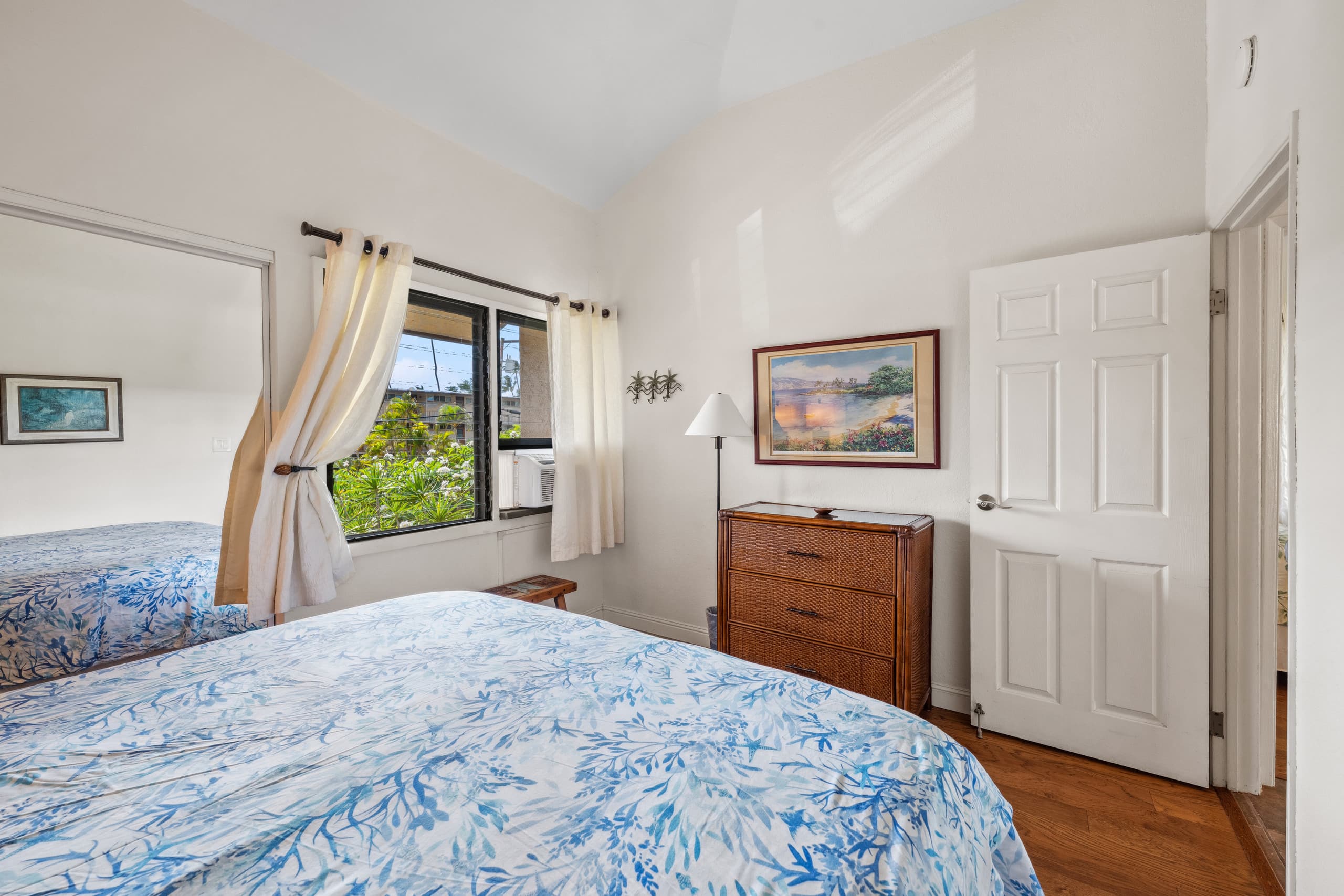 Condo in Kihei · ★4.96 · 2 bedrooms · 4 beds · 1 bath - Image 11
