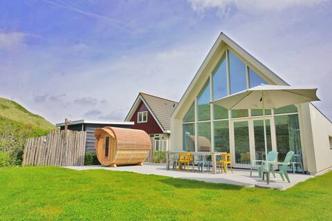 Luxury Seaside Holiday Home with Sauna Callantsoog