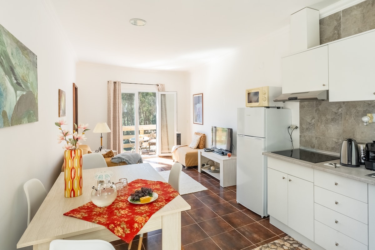 Zona de refeições prática e funcional.