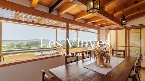 Casa Les Vinyes · Cottage among vineyards