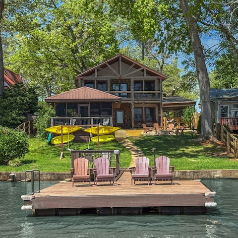 A waterfront getaway + lake activities + king beds