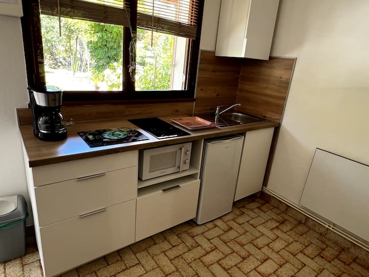 Petit Studio Dans Grand Parc - Korsika