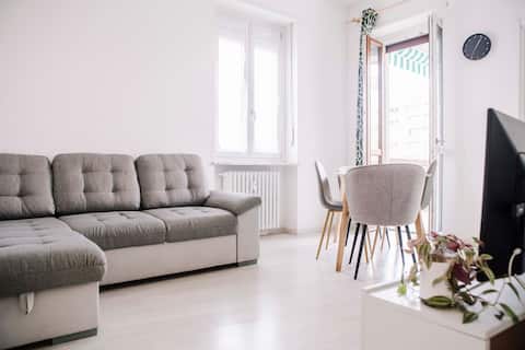 Airbnb con migliori performance: White House – Ideal for Events and Concerts! a Torino