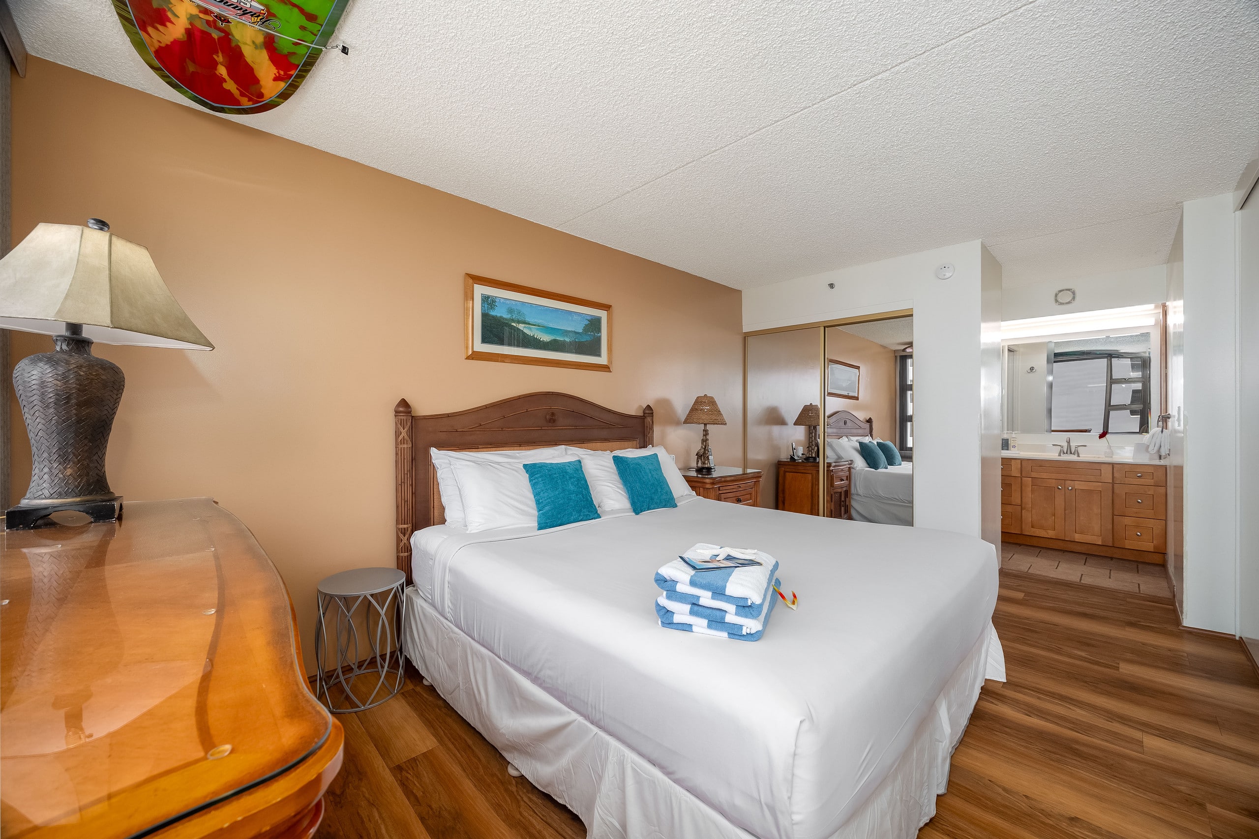 Condo in Honolulu · ★4.67 · 1 bedroom · 2 beds · 1 private bath - Image 28
