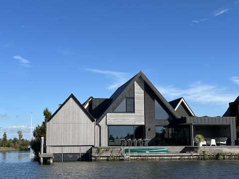 New Modern waterfront villa