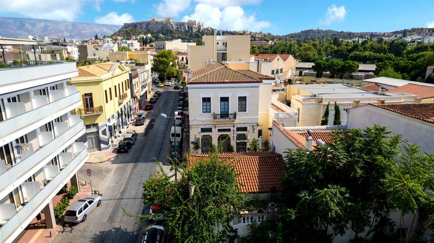 Acropolis view suite with terrace & free parking gallery image 4