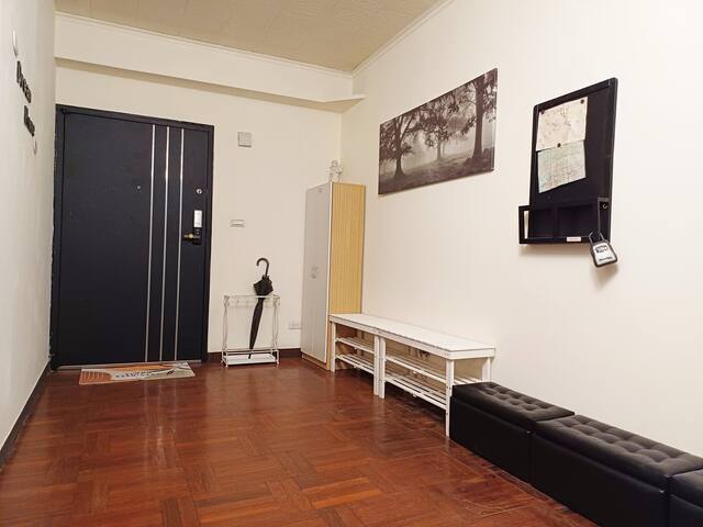 LJNMarket gallery image 2