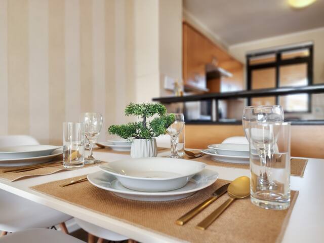 Safe, walkable, pools, park and great for families gallery image 5