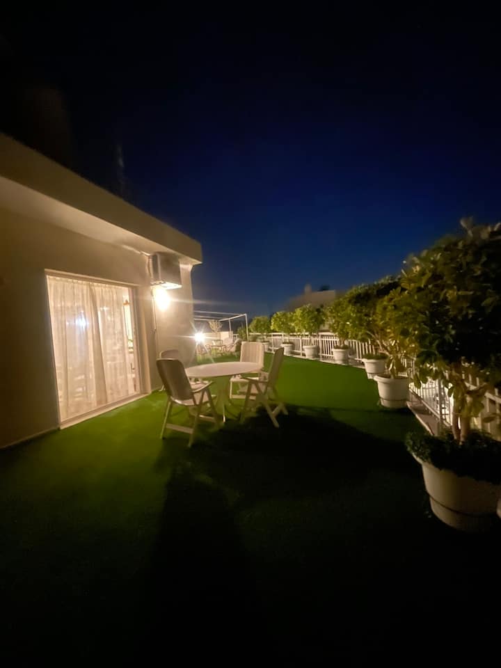 Top Floor Entire Apartment - Athens