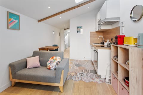 Successful Airbnb property: Independent maisonette - Private terrace in Vertou