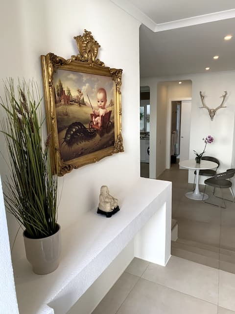Popular Airbnb listing: Studio Apartment 2, Old Town Charm Lagos in São Gonçalo De Lagos