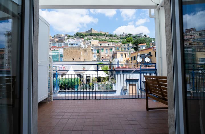 La Casa Di Toto Con Terrazzo - Nápoles