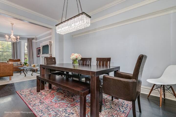 Wrigleyville Single Family gallery image 5