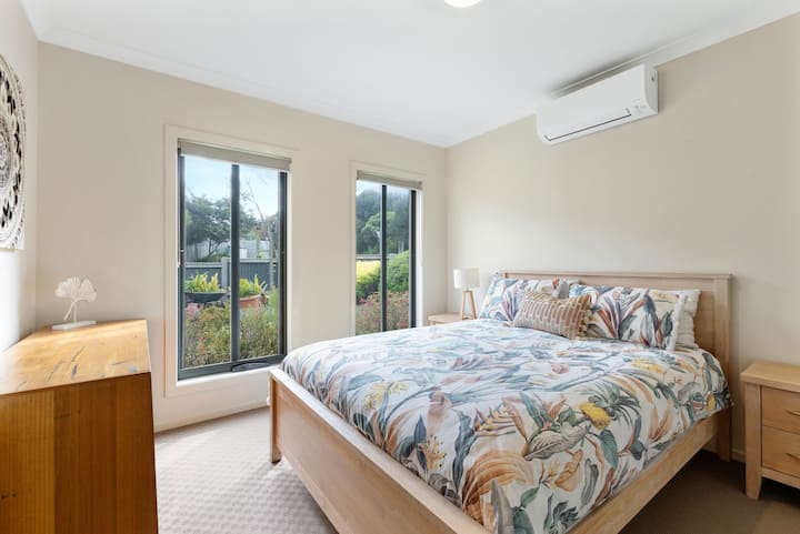 საძინებელი 1