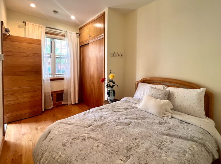 غرفة النوم 2