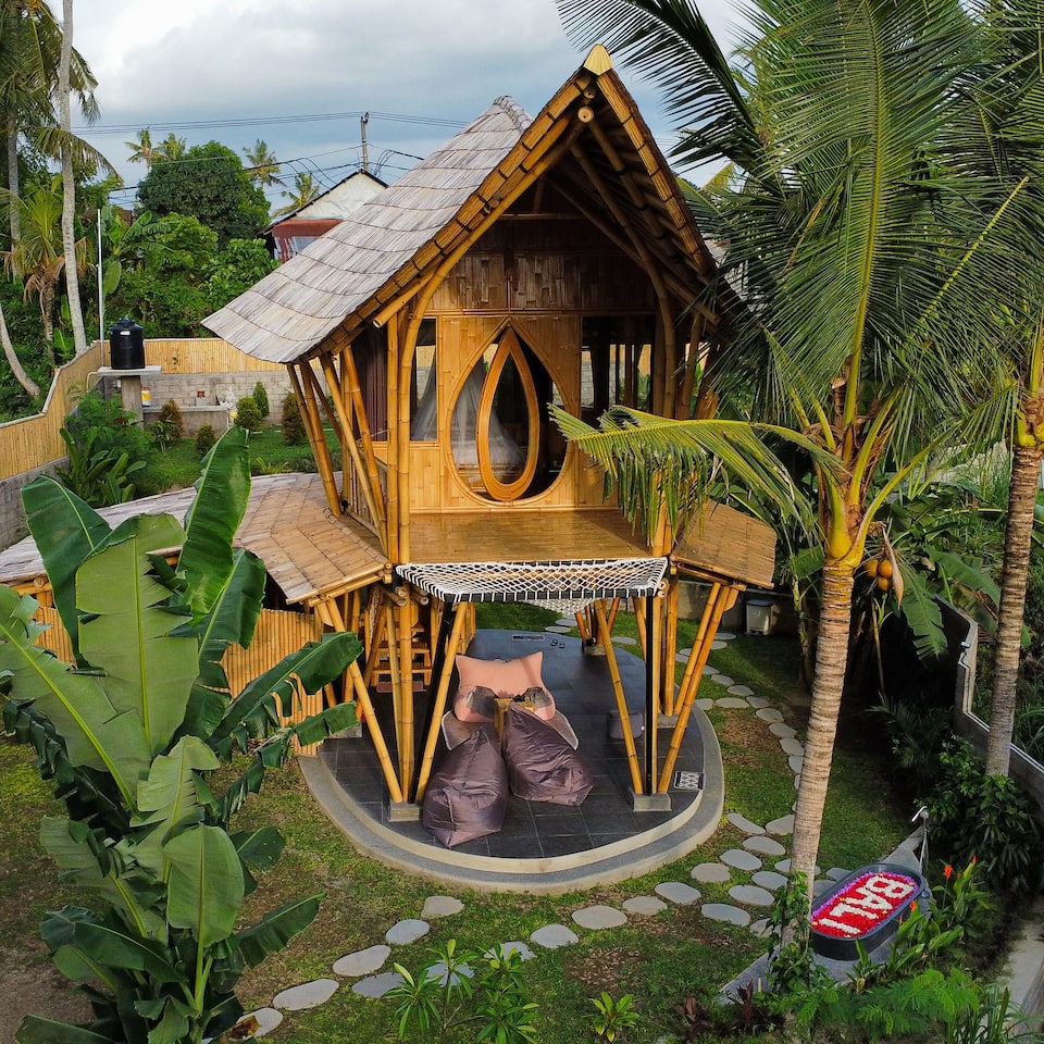 Indonesia Pet-Friendly Vacation Rentals | Airbnb