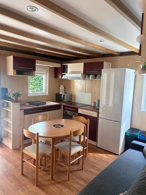 Air-conditioned chalet 6/8 people 3 bedrooms