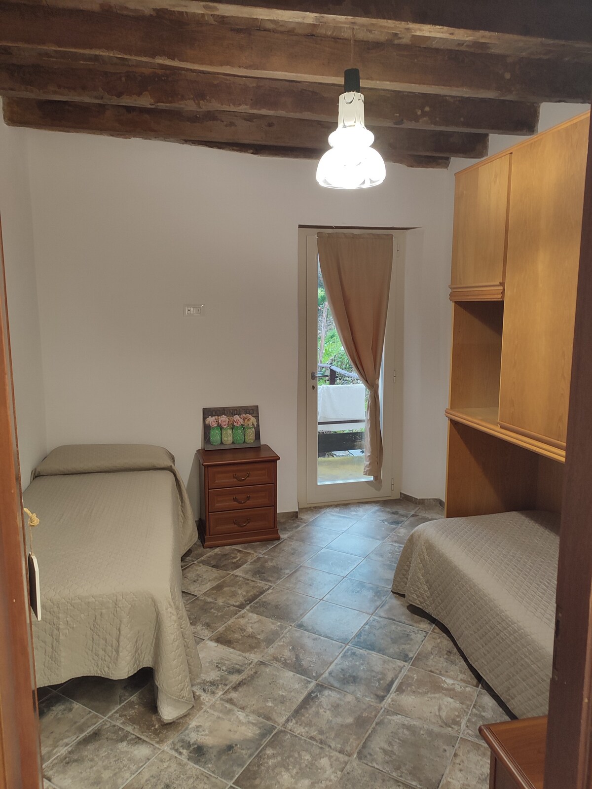 საძინებელი 2