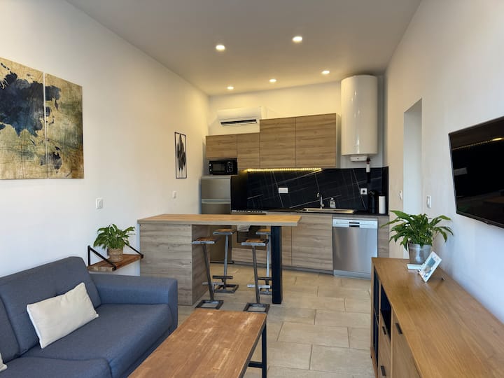 مجموعة غرفة المعيشة، المطبخ