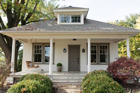Boxwood Cottage | boutique stay with hot tub