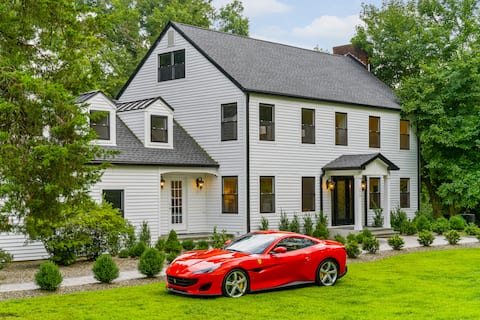 Estate with IGLOO, Game Rm, Sleeps16, 5min to dwtn