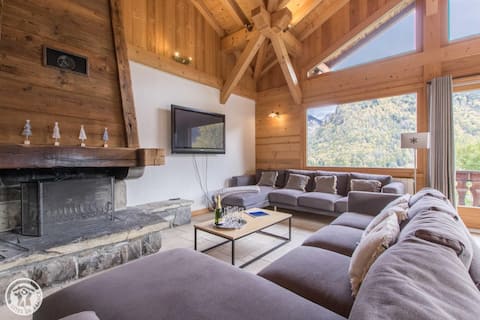 Chalet in Morzine- Stunning views - Spa + Sauna