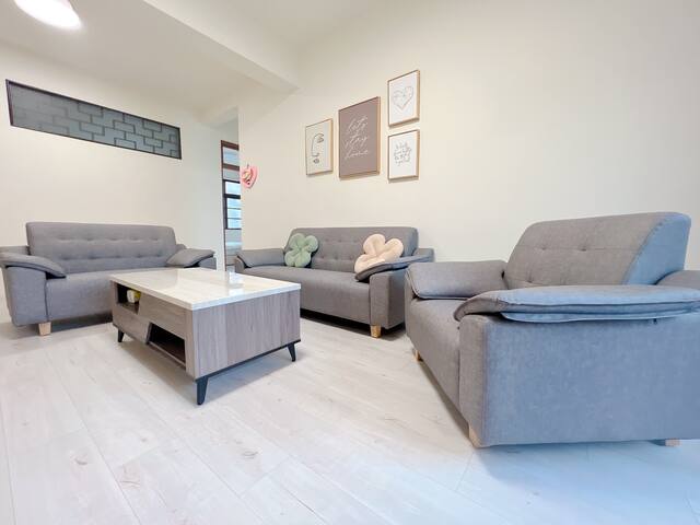 Spacious Well-Furnished 忠孝復興#Br4#東區商圈 gallery image 5