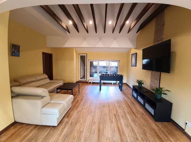 Ernests’ unique townhouse with sauna and hot tub gallery image 2