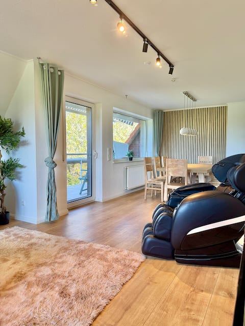 Near Weser, 4 Rooms, kitchen, massage chair