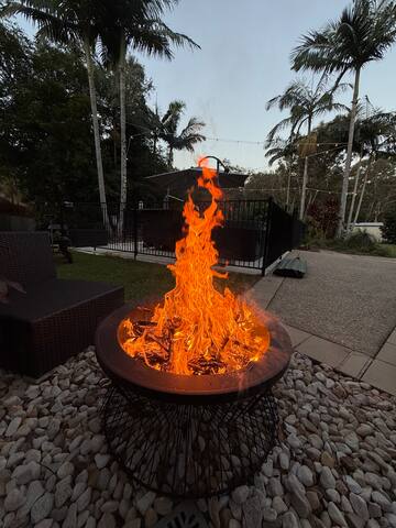 Coolum Country Retreat – Fire Pit, Spa & Pool gallery image 5