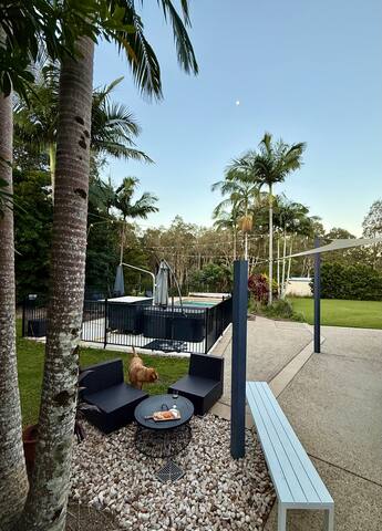 Coolum Country Retreat – Fire Pit, Spa & Pool gallery image 4