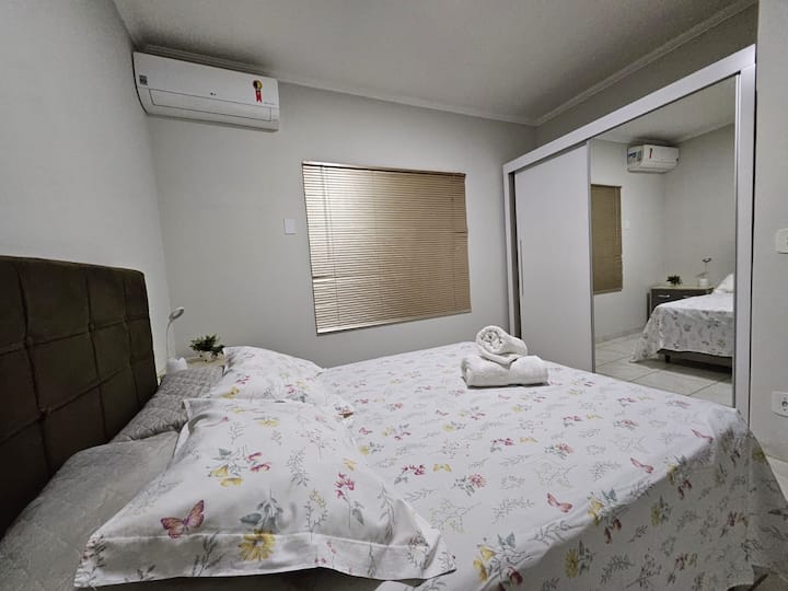 غرفة النوم 1