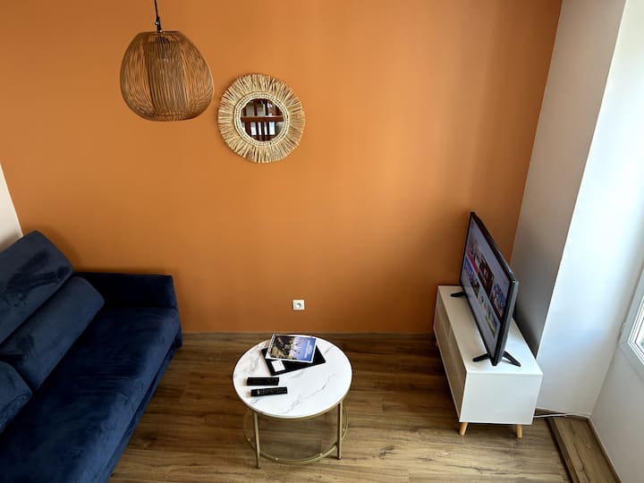 Duplex 3 éToiles Rénové – Centre-ville, Clim - Jonzac