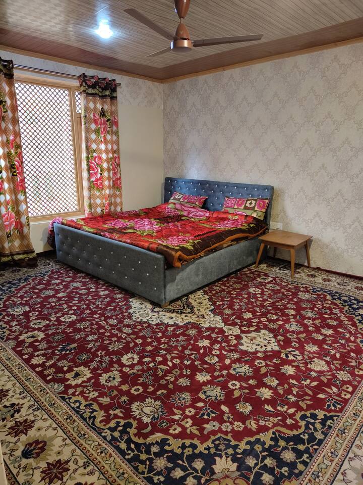 Chumba cha kulala kwenye ghorofa ya pili 