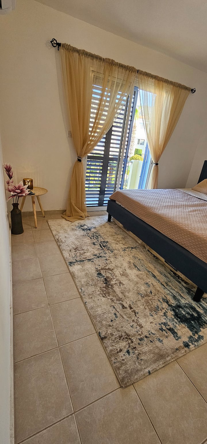 საძინებელი 1