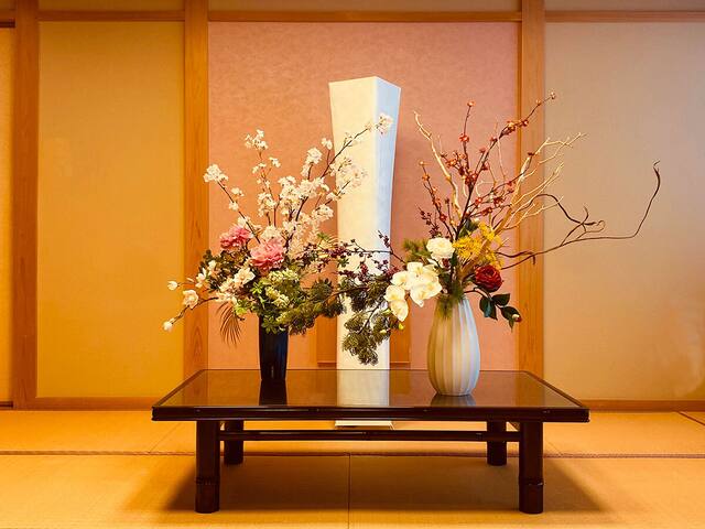 For groups&big family stays about 150sqm-room