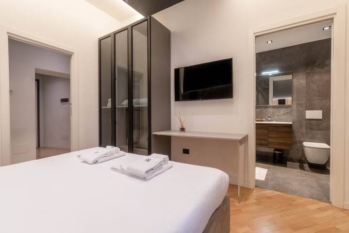 MoscovaPremiumApartment in Brera gallery image 4