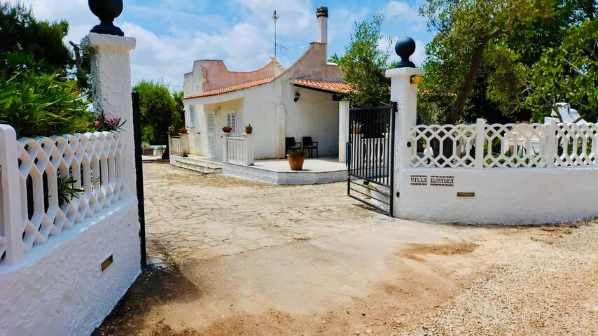 Ostuni, Beautiful Beaches, Private Swimming Pool gallery image 2