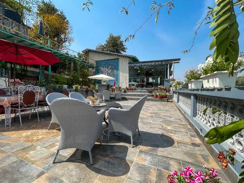 The Bluedoor Dehradun - A Riverside Luxe Villa