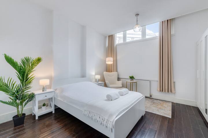 The Brooke – Stylish Apartment Near The London Eye