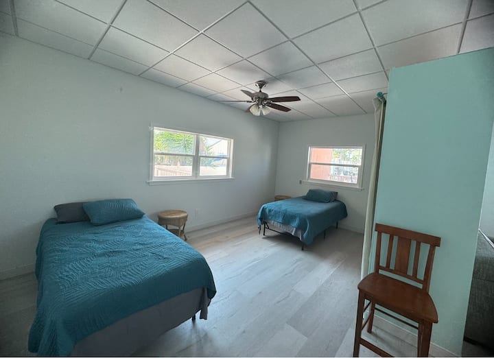 Downstairs - Twin Beds convertible into 1 King