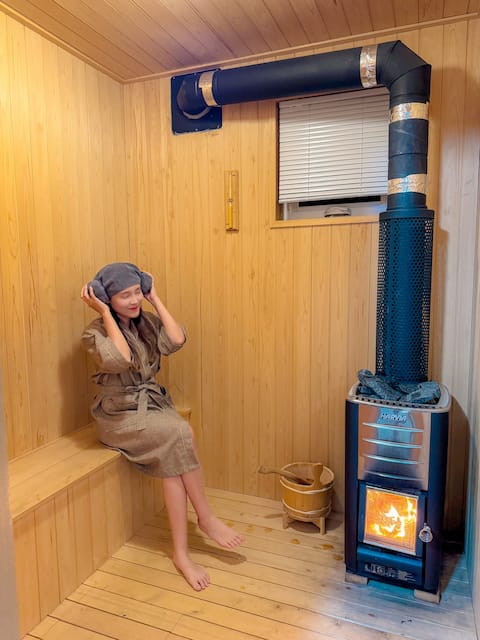 660m2 of land, river view, Finnish sauna, private house 'Stay Yangchon' / Accommodation self-modeled