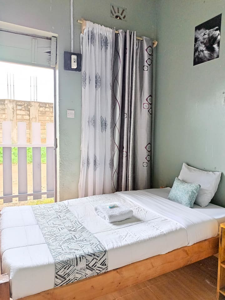 Room 3  with 3 by 6 bed sizes. Outside view while in the room.