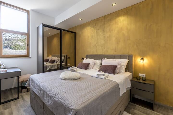 საძინებელი 2