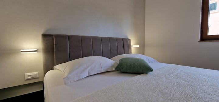 საძინებელი 4